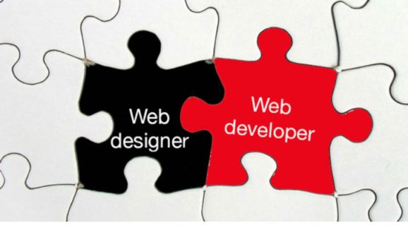 Two puzzle pieces, representing Wed designer and web developer each, joined together